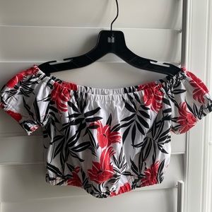 Aritzia Wilfred Floral Off-the-Shoulder Crop Top